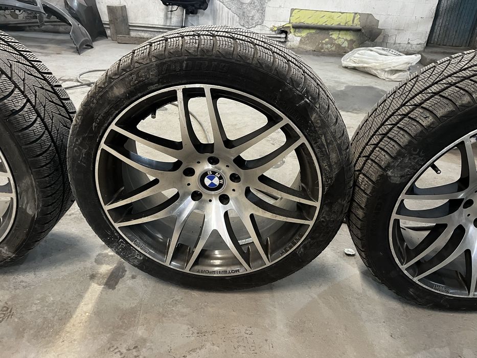 Диски с резиной липучкой на бмв