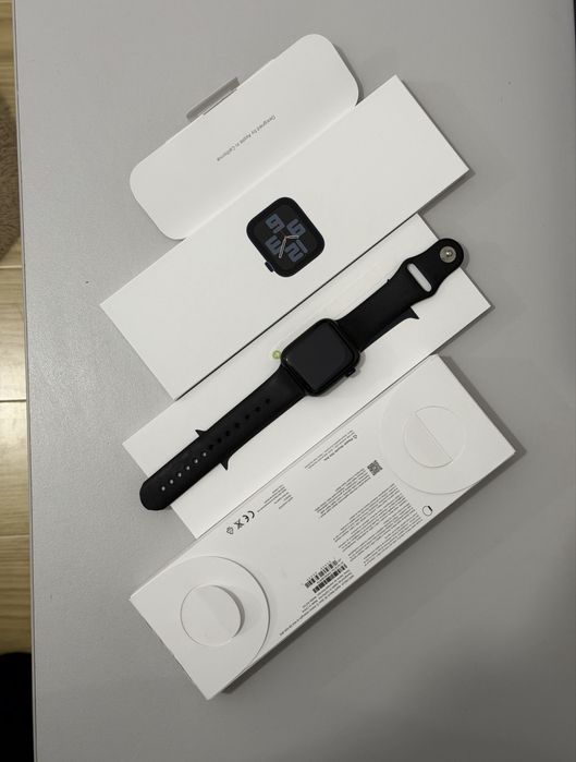 Apple Watch se2 44mm