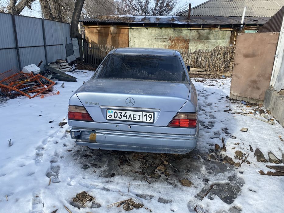 Продам Мерседес 124 об 2.8