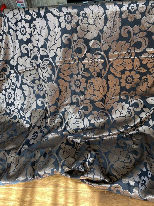 Продам новые Шторы