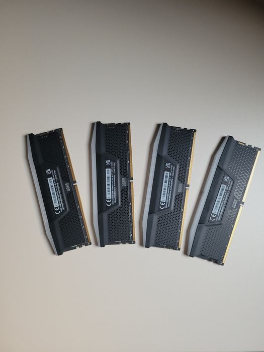 Оперативная память 128GB DDR5 5600 mhz 2 кита по 2x32
