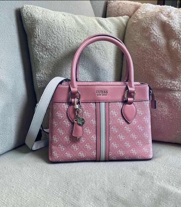 Шикарная сумка Guess satchel оригинал