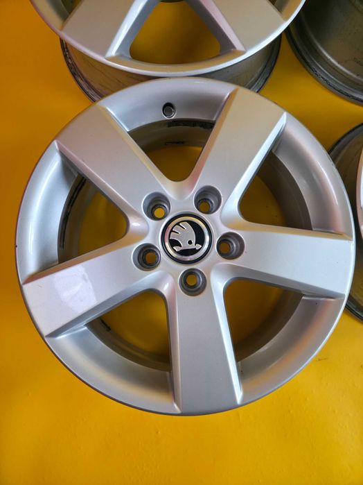 4 Jante Aliaj 5x112 16'' OEM Skoda Octavia Superb Ateca 6.5J ET 50