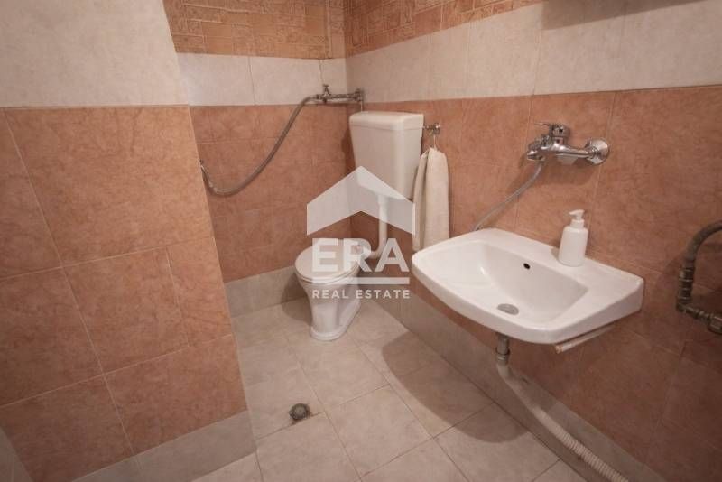 Продава се Двустаен апартамент в Силистра, Римска гробница - 75 кв.м за 432 €/кв.м - Снимка #4
