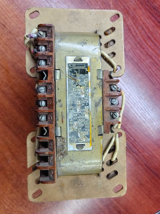 Транформатор понижающий лифтовой ТСУЛ-0,4