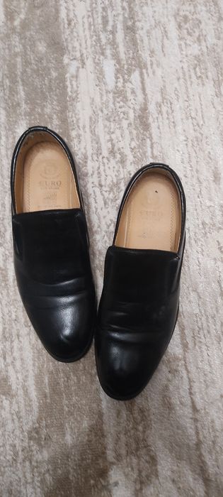 Школьные туфли..