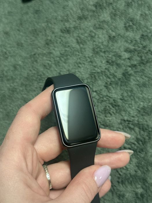 Продам Samsung Galaxy Fit3