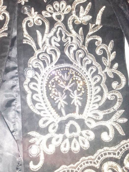 Пиджак женский 46 razmer