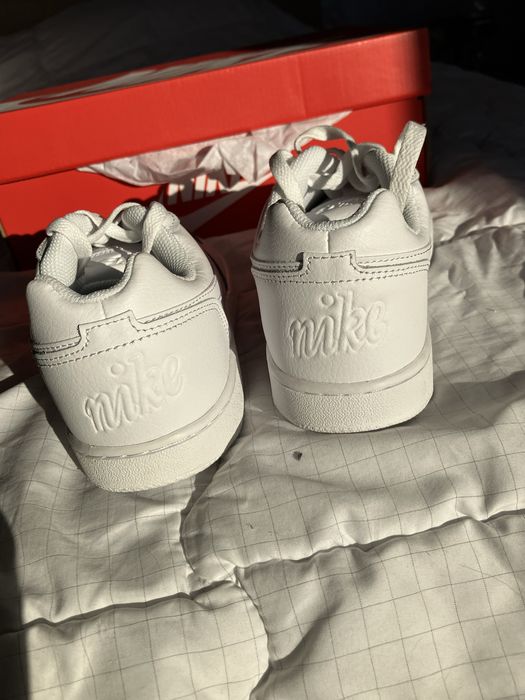 Nike дамски обувки