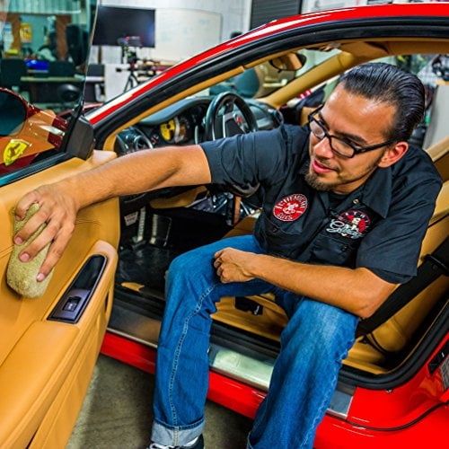 Chemical Guys - Leather Conditioner 473ml + подарък микрофибърна гъба