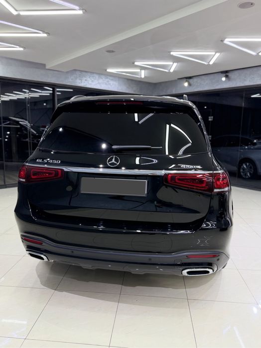 Mercedes Benz GLS 450