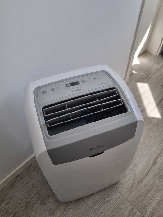 Aparat de aer conditionat portabil Whirlpool PACW29COL