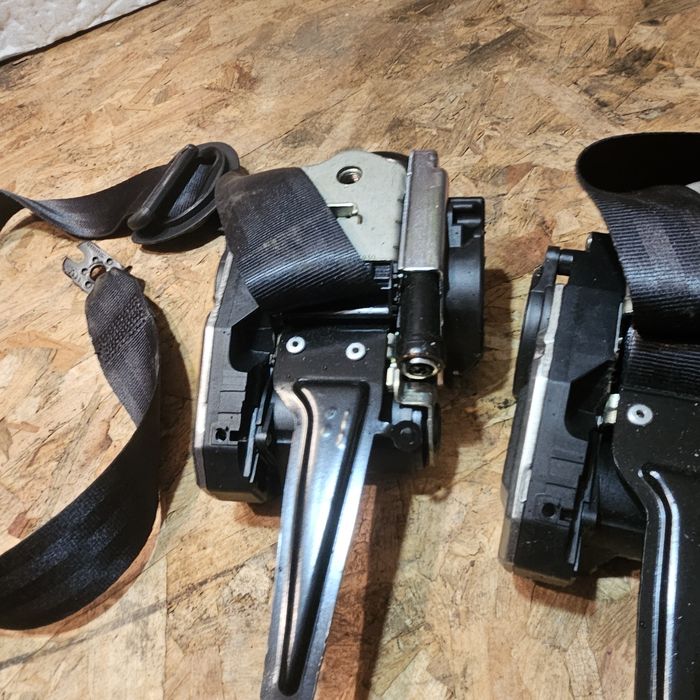 Колани предни за пасат б8 8.5 ел.прибиране