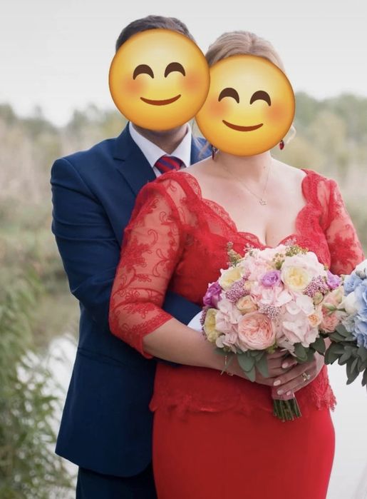 Rochie lungă elegantă roșie, mărimea 42, de nașă / ocazie, cu dantelă