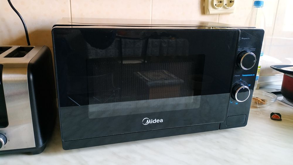 Микроволновая Печь MIDEA.