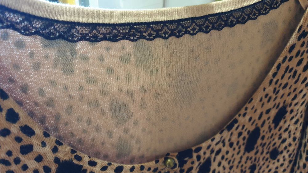 Маркови дамски тениски М-Л