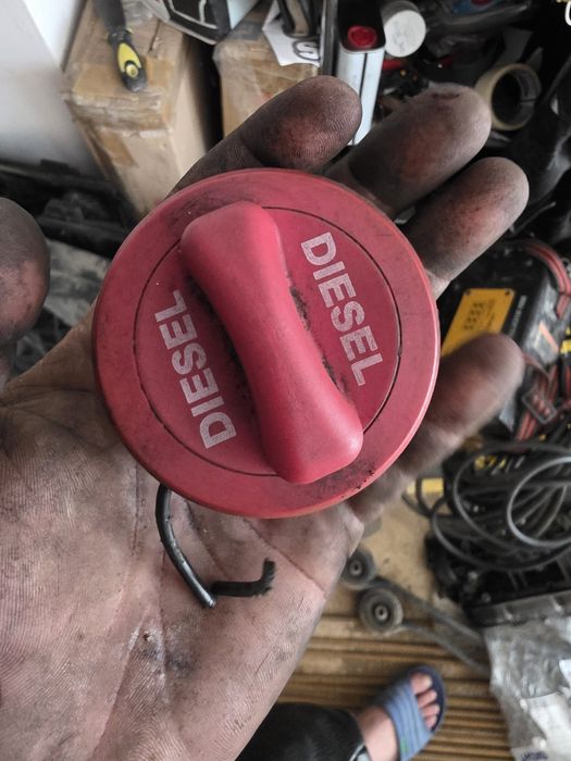 Капачка за резервоар на Mercedes W211 double 212 W 218 w163 w164