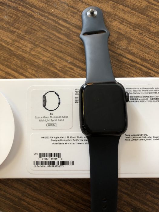 Продам часы SE