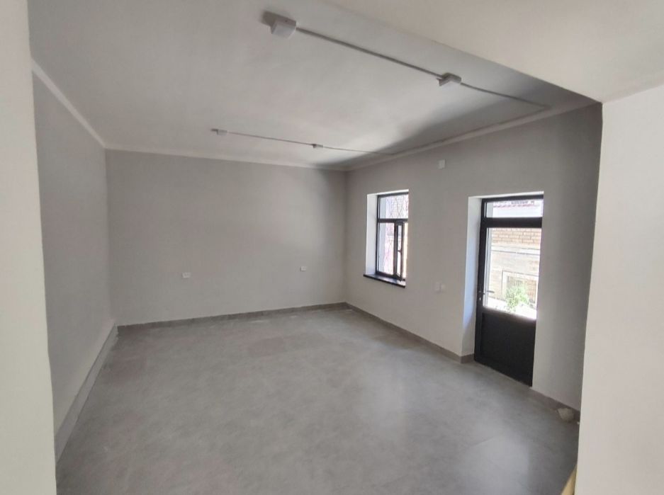 Bino sotiladi 111.5 m²