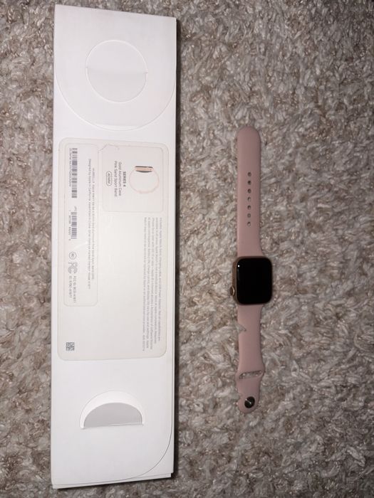 Оригинальные часы Apple watch 4