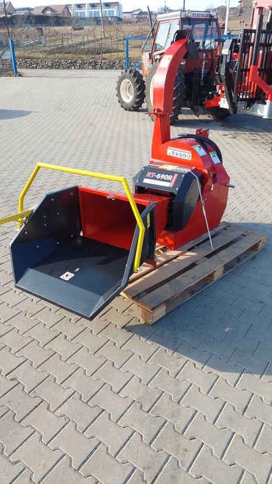 Tocător crengi RT-690