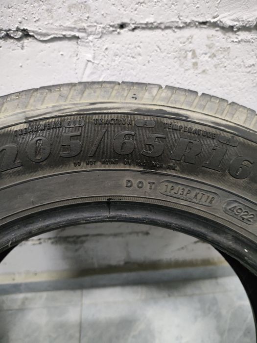 АвтоШины б/у 205/65 r 16