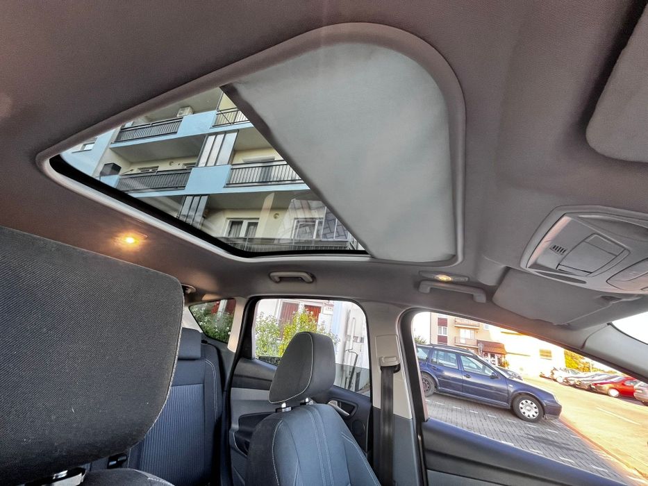 Vând Ford c-max 2013