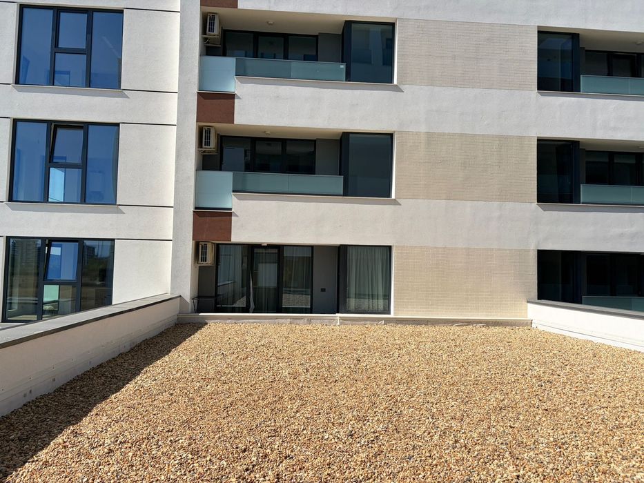 Inchiriez apartament 2 camere si parcare Twin Residence Torontalului - Prima Închiriere