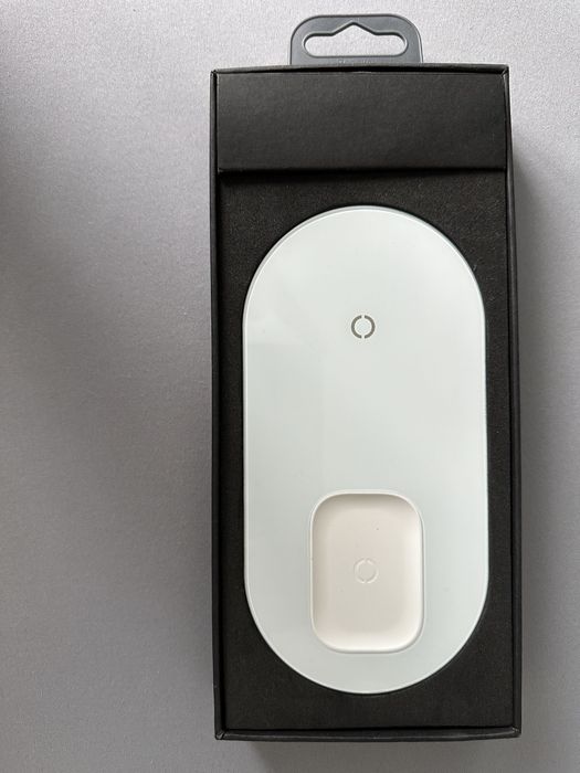 Beaseus безжично зарядно