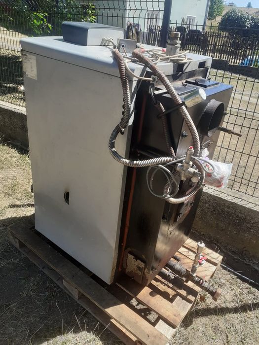 Centrala cu ardere inversa Bosch 36kw