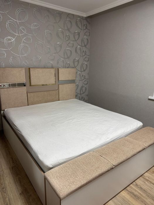 Спальный кровать