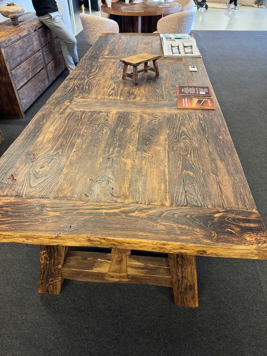 Masa si Mobilier Premium