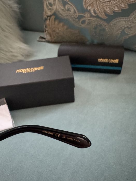 Ochelati dama Roberto Cavalli