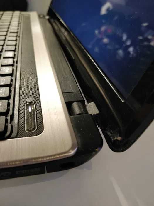 Ноутбук ASUS Desktop-4VNQN3S