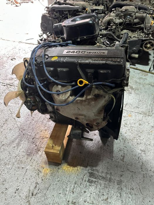 Двигатель Nissan Terrano 2 R20 KA24 2.4l