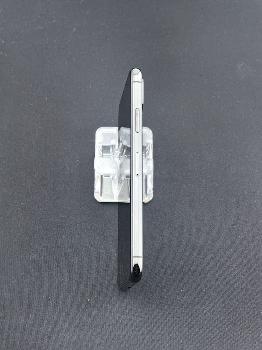 Apple iPhone X 64 GB ID-weg726