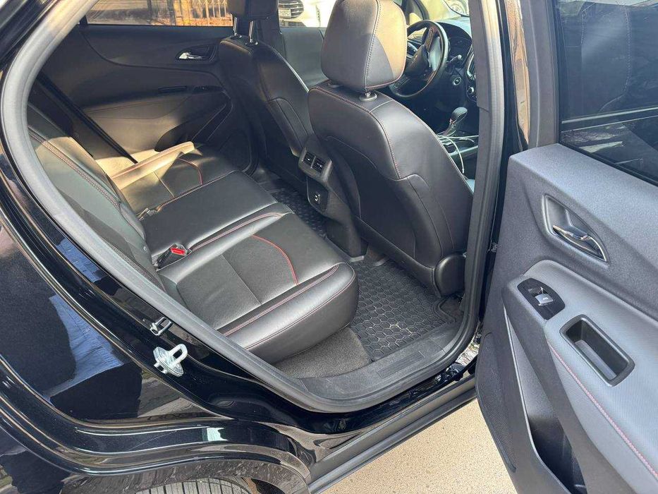 Chevrolet Equinox RS (3 позиция)