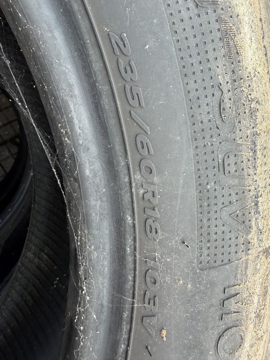 4 бр. Летни гуми Hankook 235 60 18