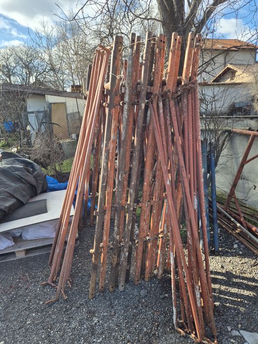 Продавам фасадно скеле 50кв 125.широко