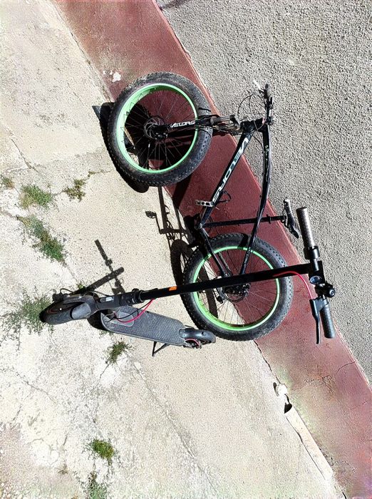 Vând bicicletă cu roți groase sau schimb