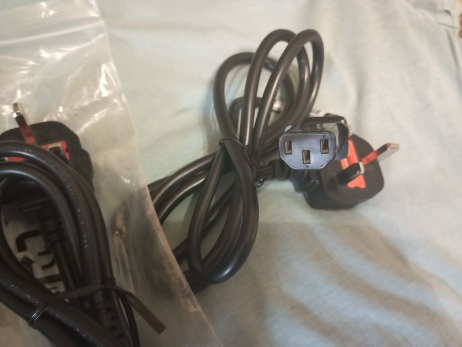 Провод сетевой.    .