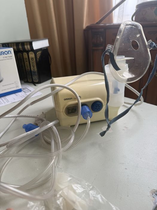 Продам ингалятор omron