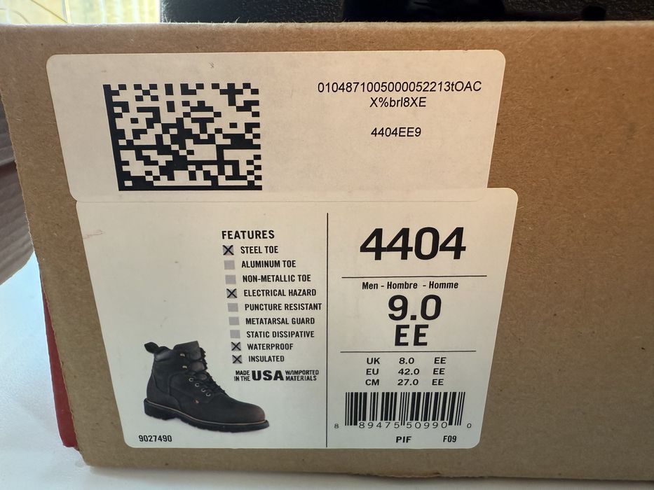 Продам спец обувь сиз для работы red wing 42 раз.