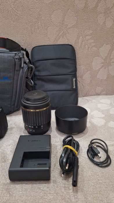 Canon EOS 750D + 2 обектива