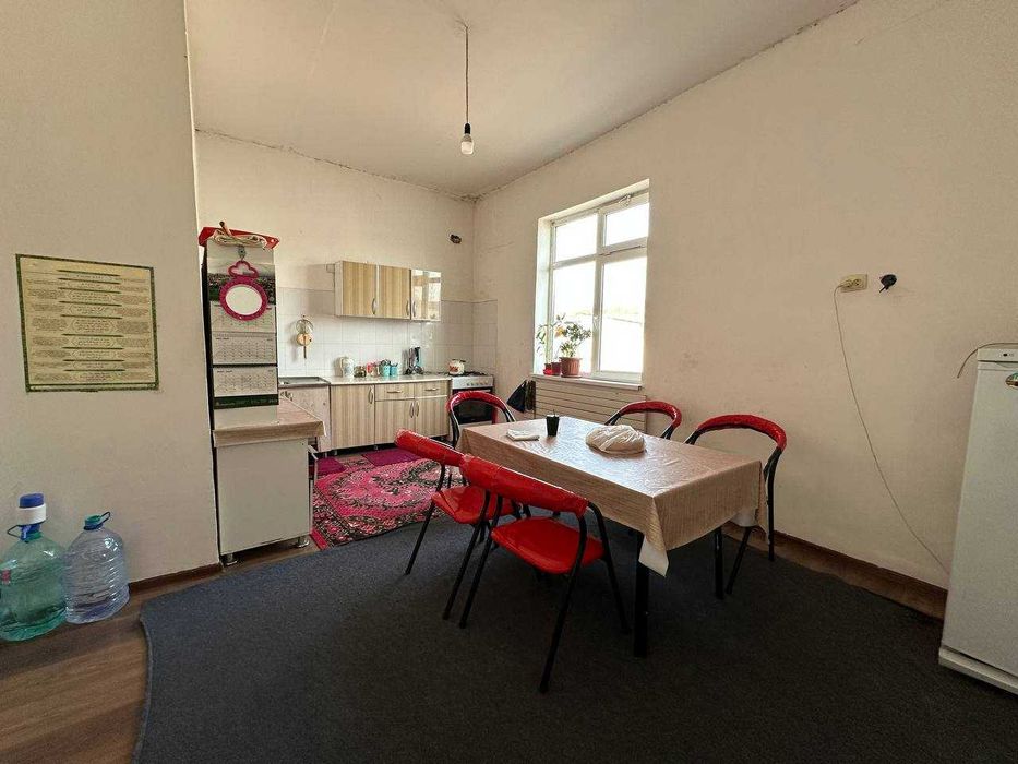 Продам участок (6 соток) с домом .Бектемирский район