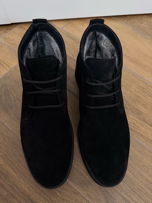 Чисто нови мъжки велурени боти с пух 42 номер 27 см стелка