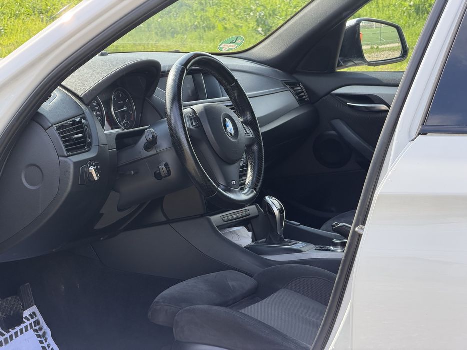 BMW X1 Bmw x1 M-packet xdrive xline , 194.000 4x4 AUTOMAT