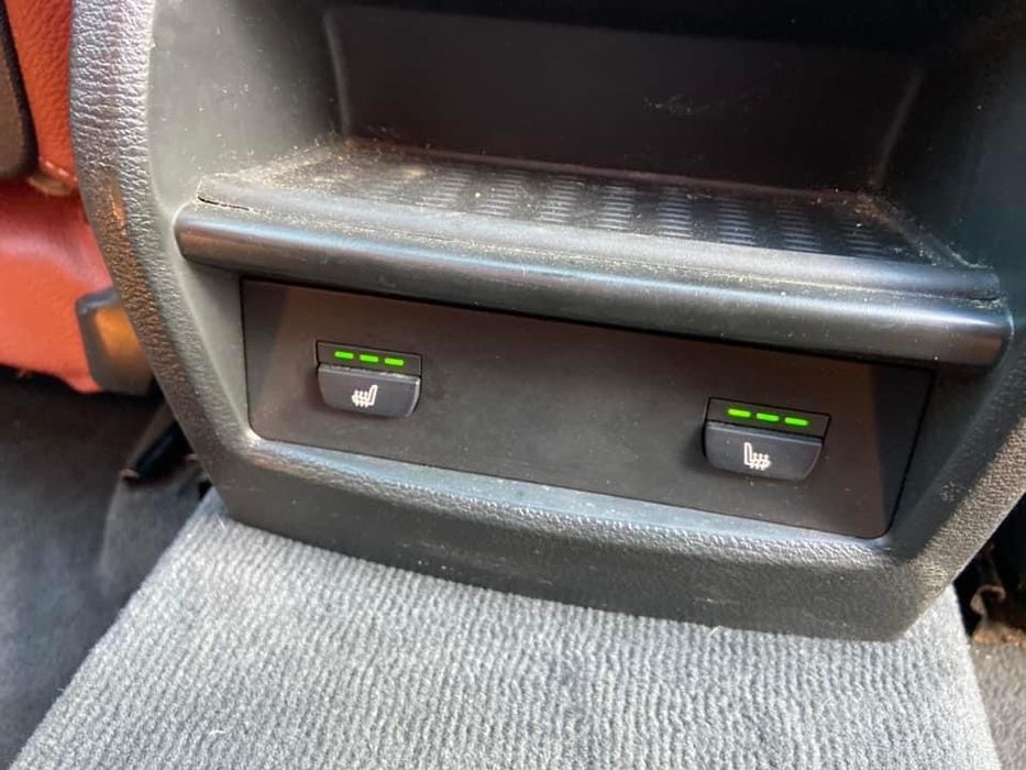 Dezmembrez BMW X3 F25 xdrive M-Pack 2.0 N47 Navi,piele rosie,panoramic