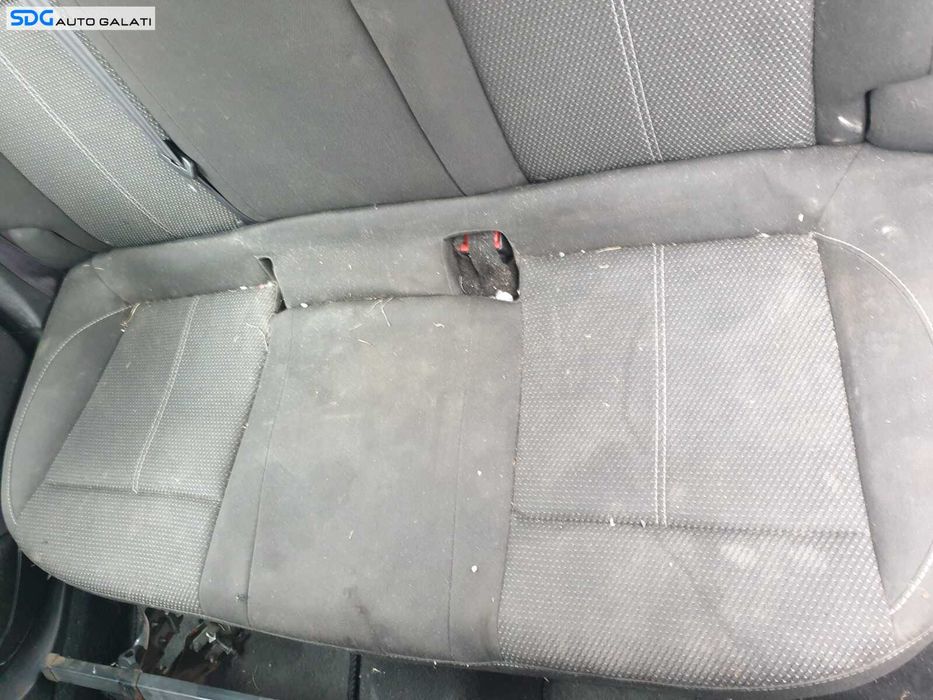 Bancheta Spate Sezut cu Spatar Textil Opel Astra J Hatchback 2009 - 2016 [C7341]