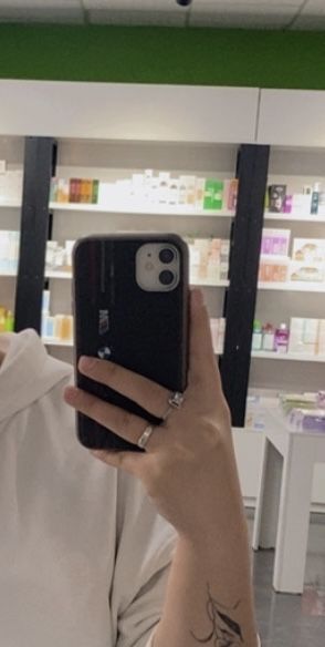 Продам Айфон 11. Iphone 11